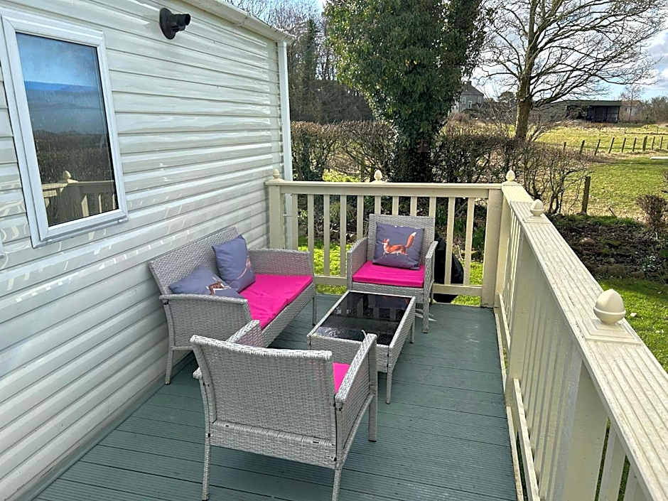 24 The Beeches Caravan Park