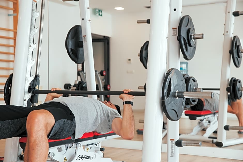 Romana Beach Apartments