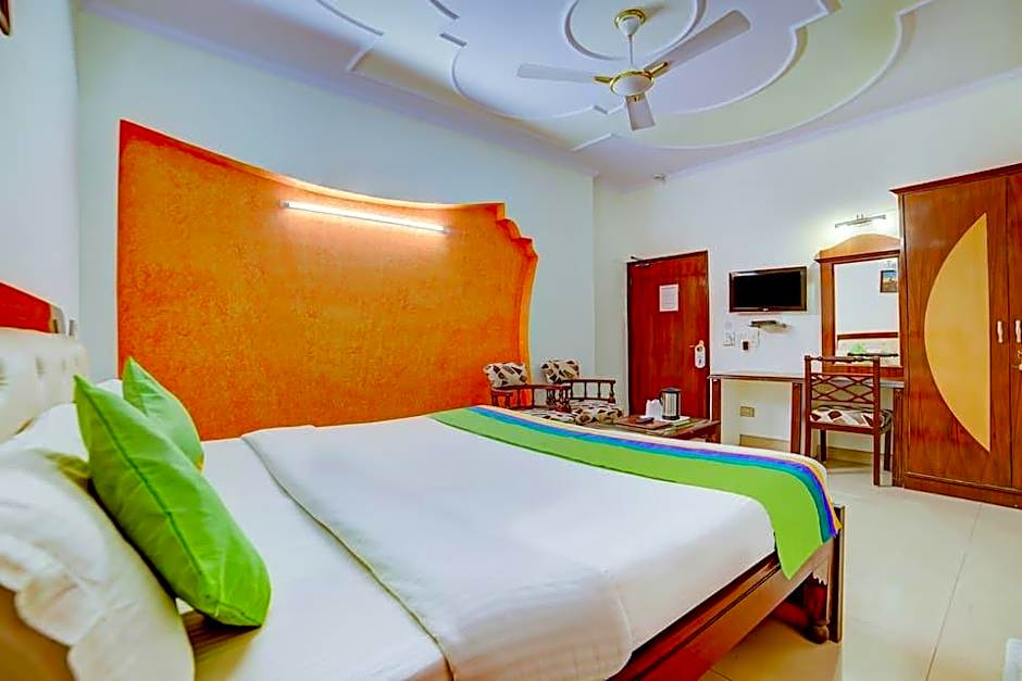 Treebo Paras International