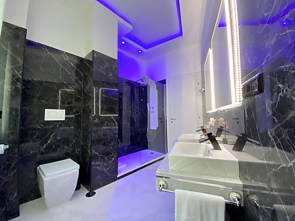 Escape Luxury Suite - CA Domus Collection