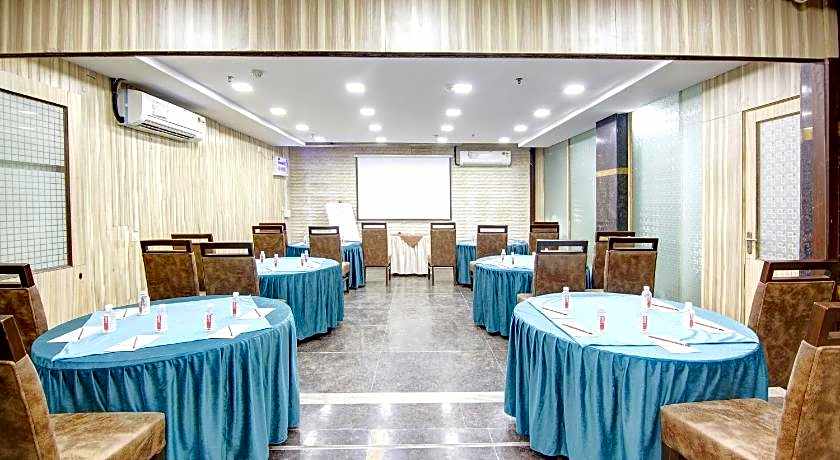 Hotel Persona International