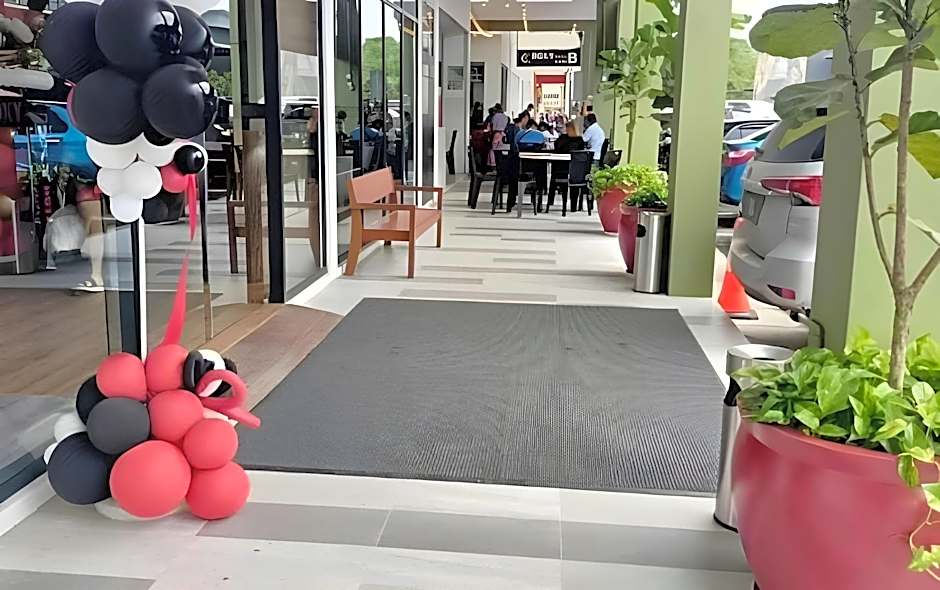 Roxy Hotel Sri Aman