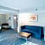 Holiday Inn Express Hotel & Suites Knoxville-North-I-75 Exit 112 By IHG