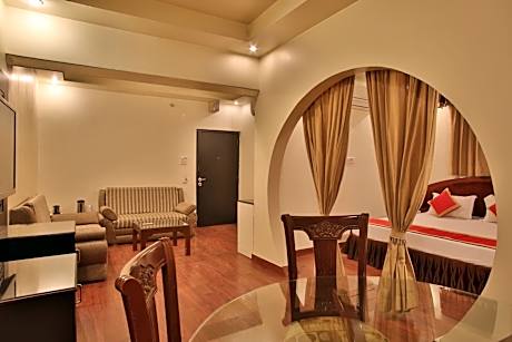 Standard Double Suite