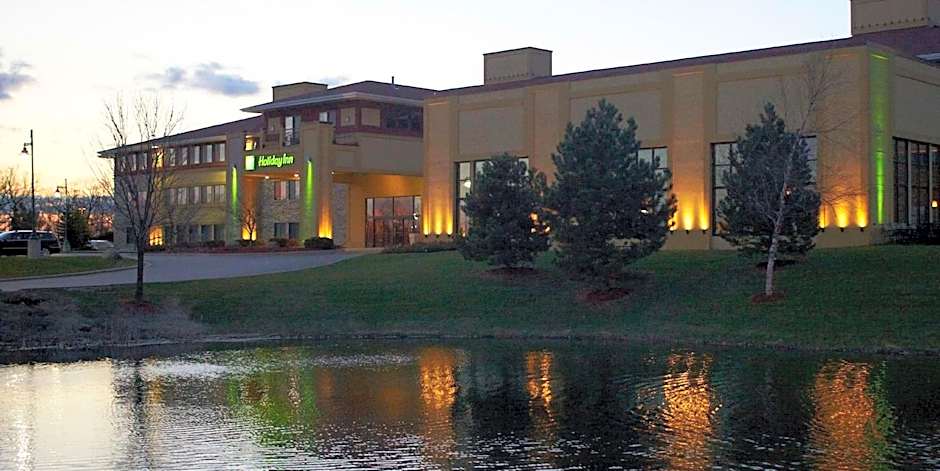Holiday Inn Hotel Pewaukee-Milwaukee West By IHG