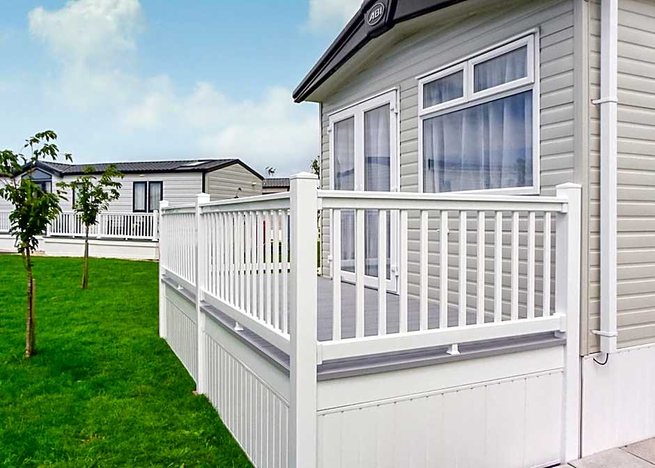 Riverside Holiday Village