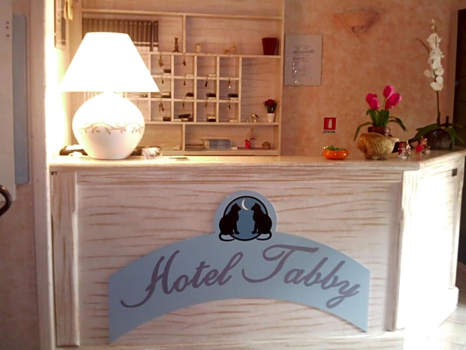 Hotel Tabby