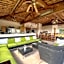 "AU HAVRE DE PAIX" 5 étoiles Prestige jacuzzi, hammam, sauna, PISCINE chauffée Mougins Cannes Grasse