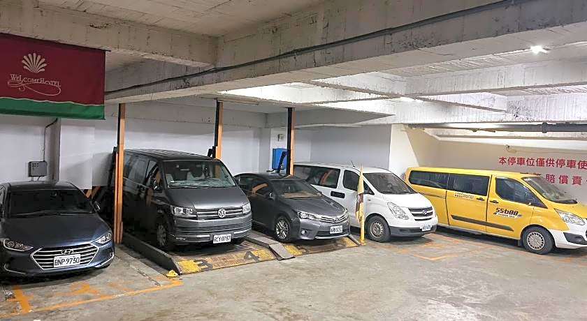 Blue sky Business hotel