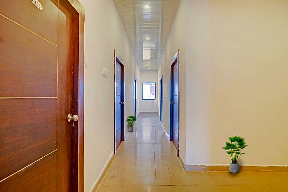 Hotel O R Square Near LB Nagar Metro Station