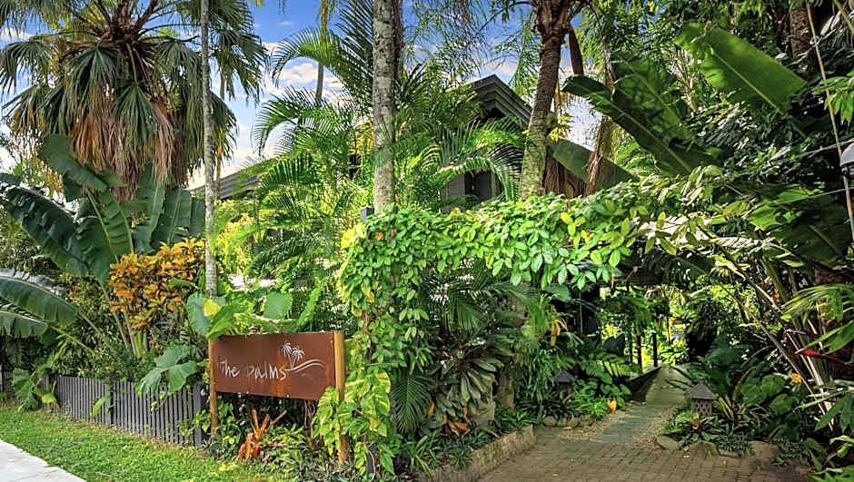 The Palms At Palm Cove