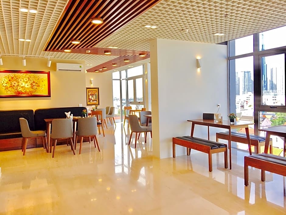 AURORA WESTERN VILLAGE