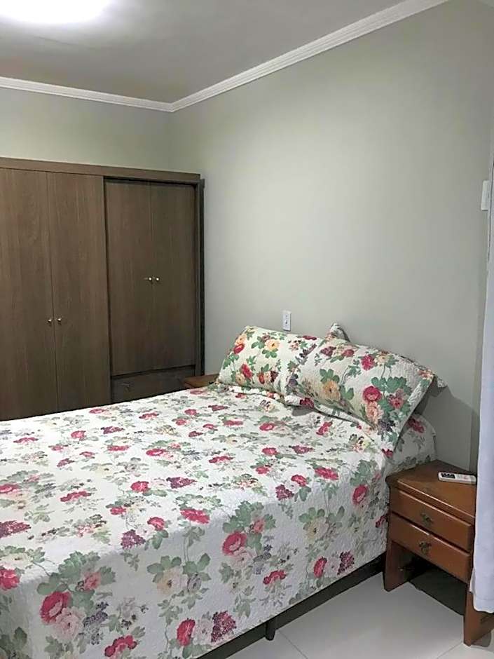 APTO 2 QUARTOS AV CENTRAL