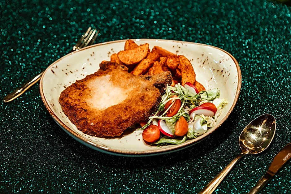 Hotel Przystań Przy Lesie