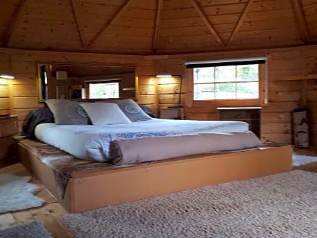 Double room-Standard-Private Bathroom