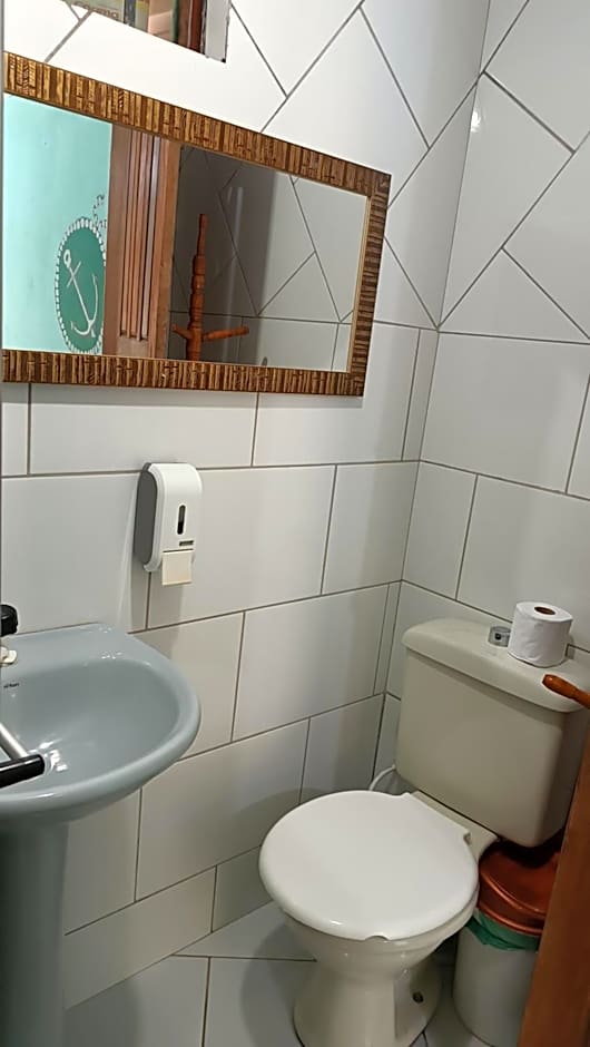 Pousada Sobre as Ondas - ILHA DO MEL - PR