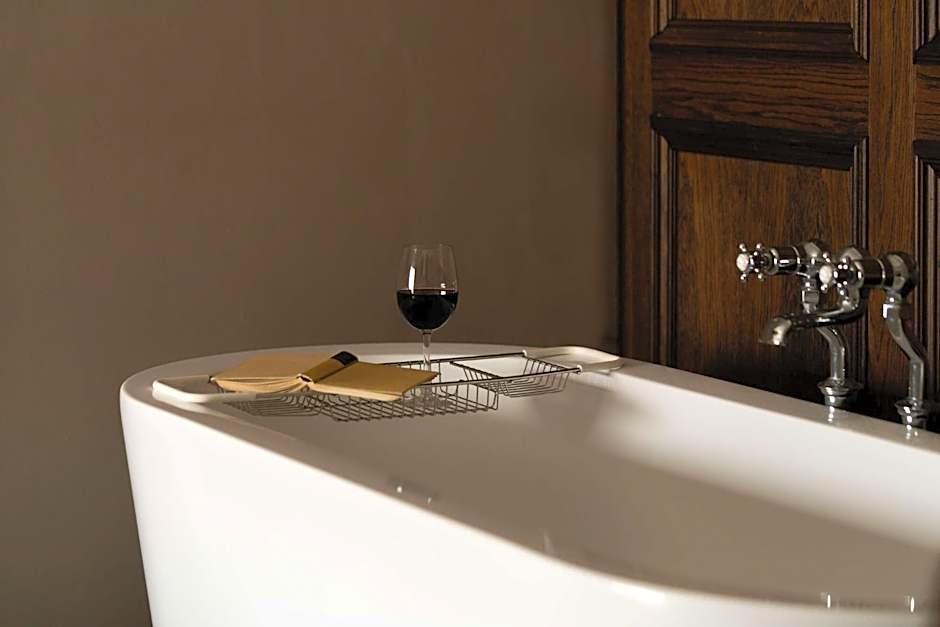 Rose And Crown Hotel