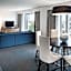 The Logan Philadelphia, Curio Collection by Hilton