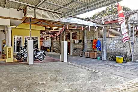 OYO 92816 Ana Homestay