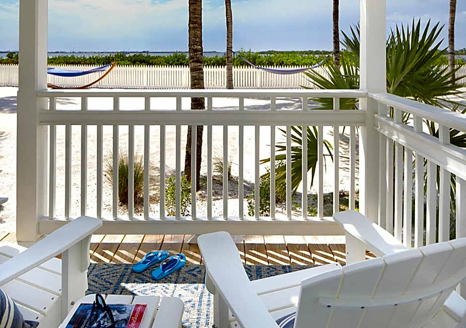 Parrot Key Hotel & Villas