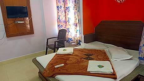 HOTEL RAJVIHAR PACHMARHI