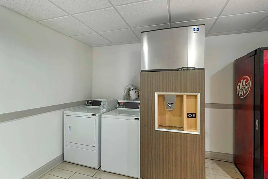 Comfort Inn & Suites Mundelein-Vernon Hills