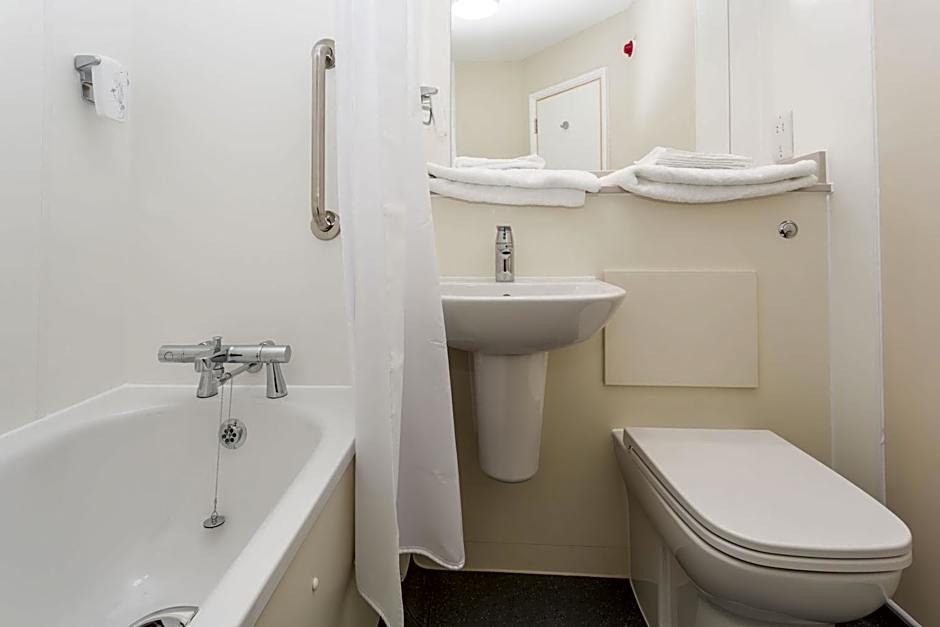 The Aviator, formerly Smugglers Cove, Clacton On Sea by Marston's Inns