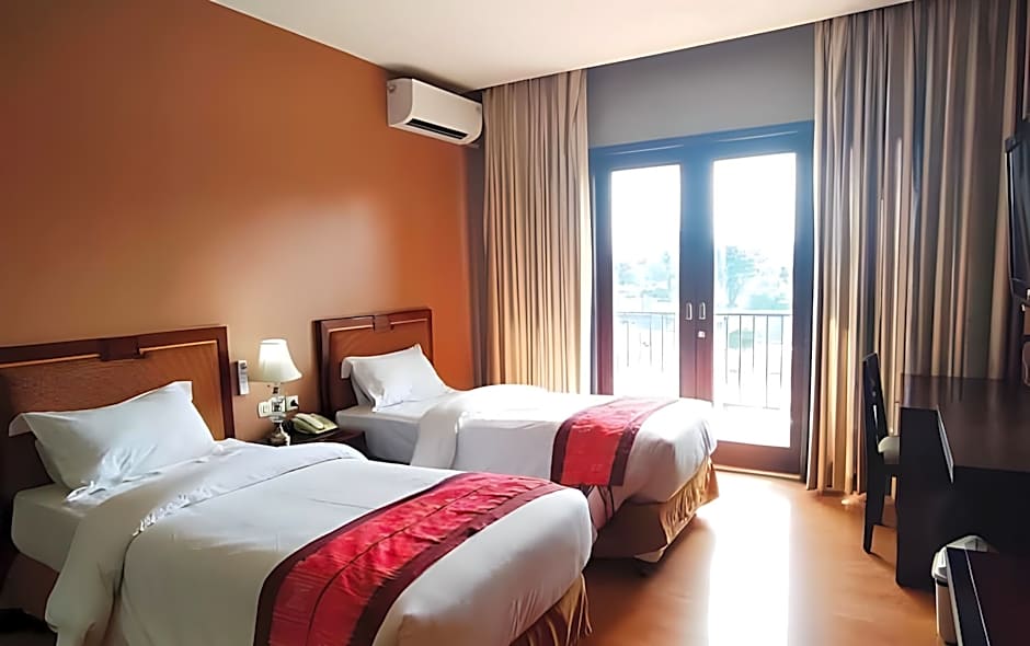 Sutan Raja Hotel & Convention Centre Manado
