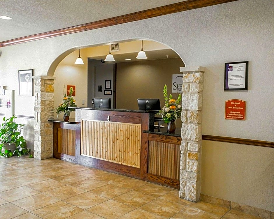 Sleep Inn & Suites near Palmetto State Park