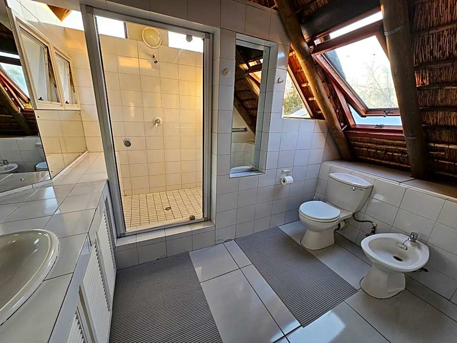 Bettie's Luxury Lodge