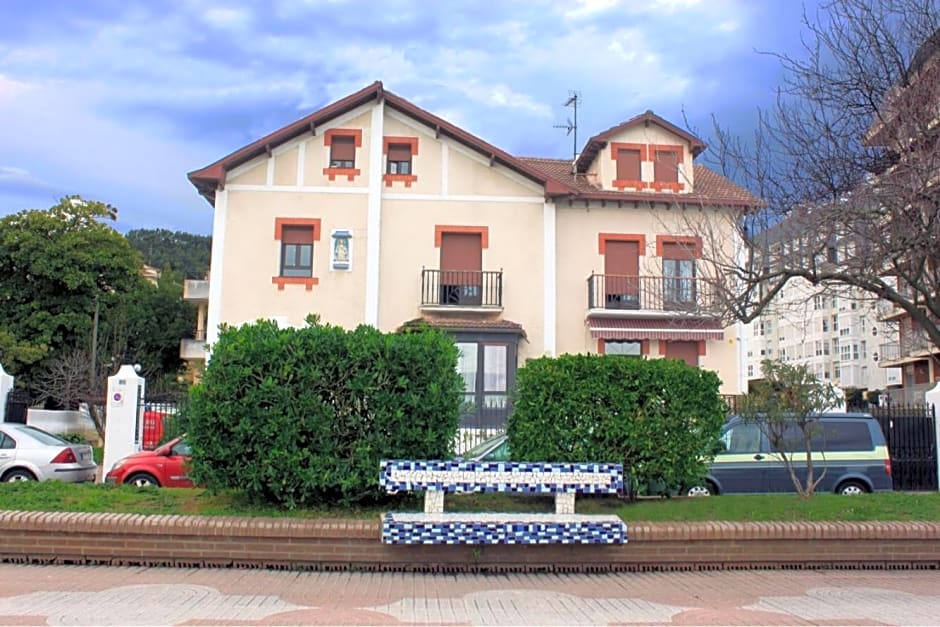 Villa Floren Castro Urdiales