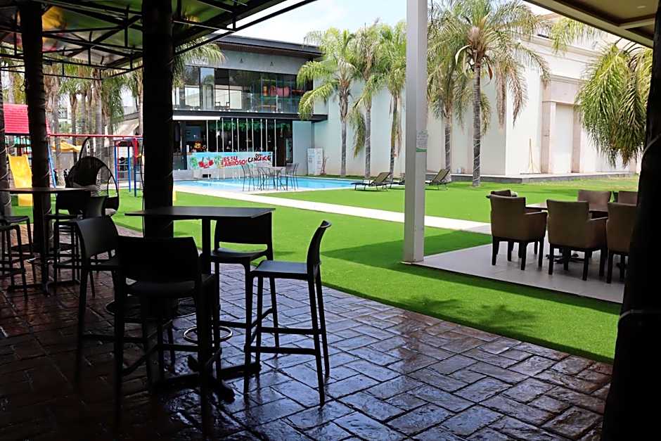 Wyndham Garden Aguascalientes Hotel & Casino