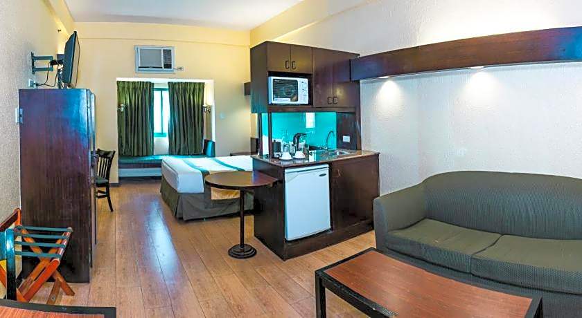Microtel by Wyndham Cabanatuan