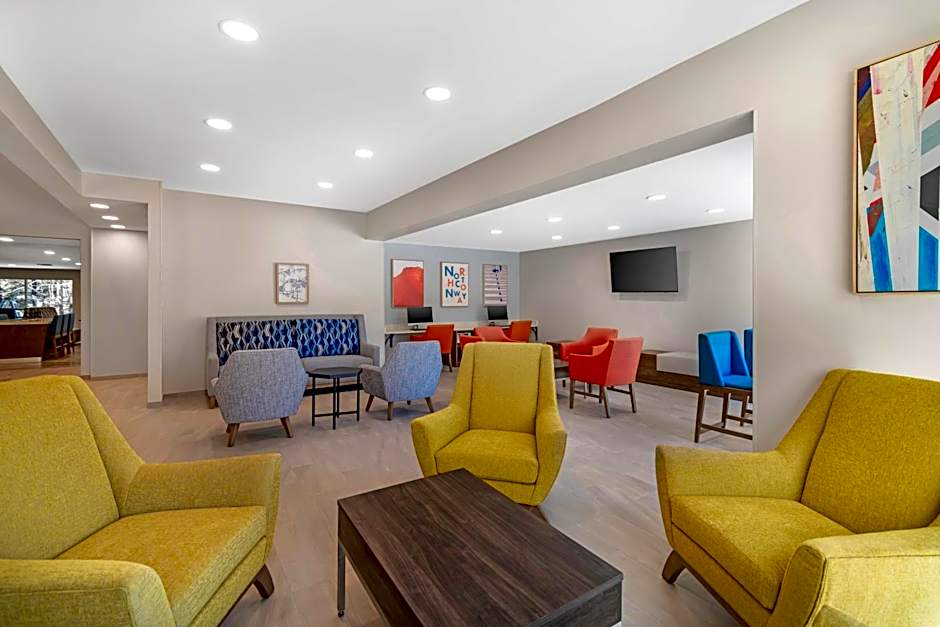 Holiday Inn Express & Suites North Conway, NH By IHG