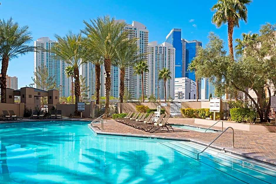 Hilton Grand Vacations on Paradise (Convention Center)