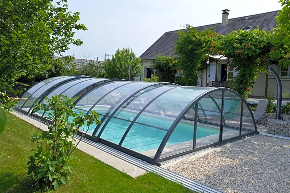 Au Coeur Du Bien Etre, chambre d'hôtes avec piscine chauffée et couverte, SPA, sauna, massages