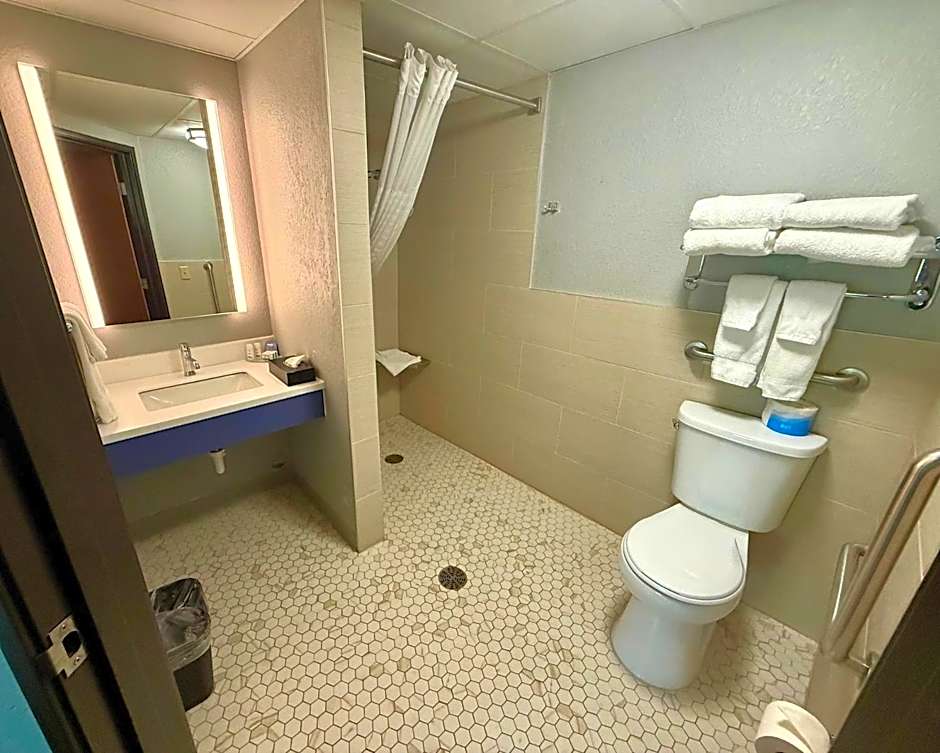 AmericInn by Wyndham Tofte Near Lake Superior