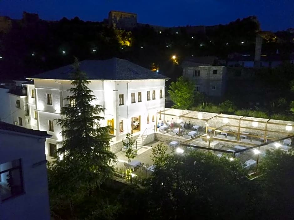 Bineri hotel Gjirokastra
