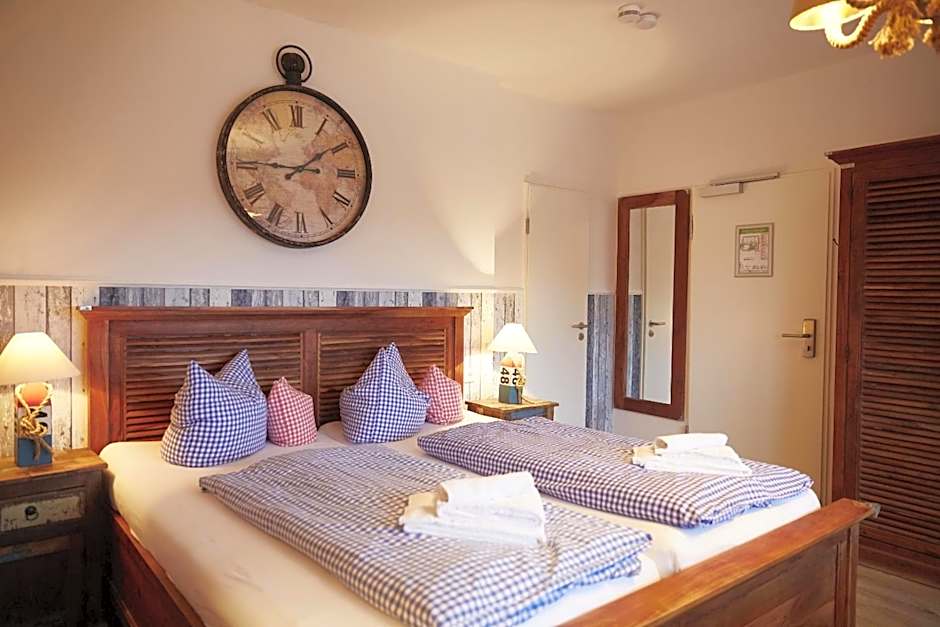 Bernstein-Hotel Bootshaus