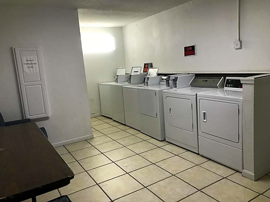 Carmel Inn And Suites Thibodaux