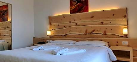 Double Room with Mountain View