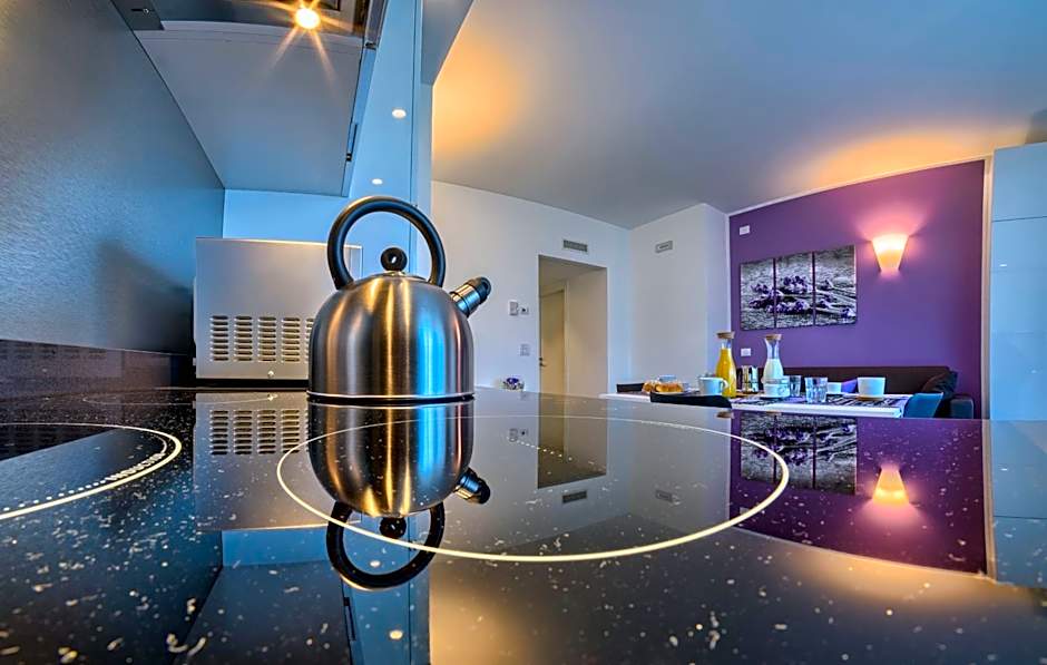 Rainbow Holiday Apartments Lake Como