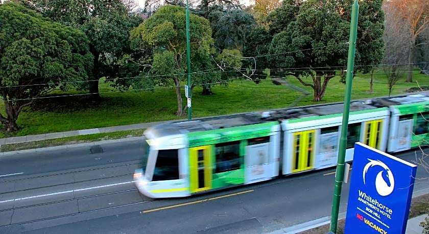 Whitehorse Apartments Hotel