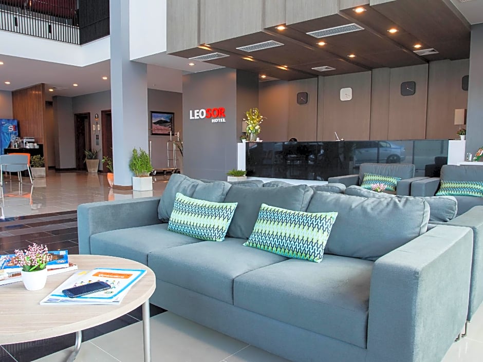 Leosor Hotel