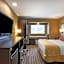 Best Western Plus Woodstock Inn & Suites