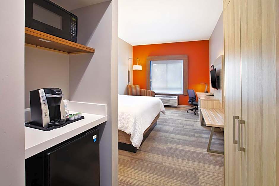 Holiday Inn Express Hotel & Suites Athens By IHG
