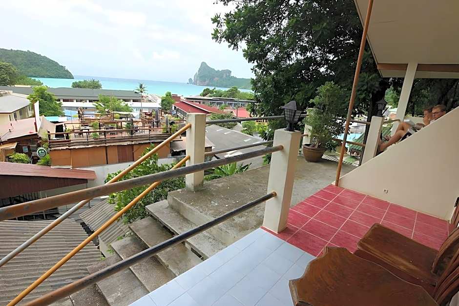 TARA INN