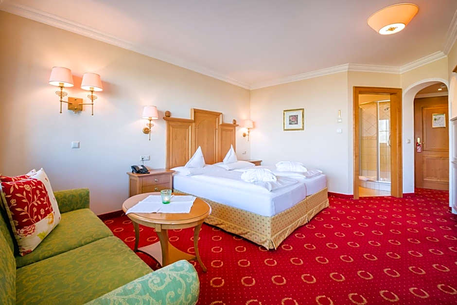 Hotel AlpenSchlössl