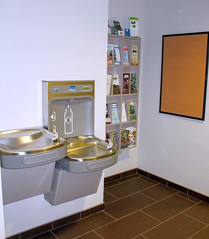 Microtel Inn & Suites Penn Yan Finger Lakes Region