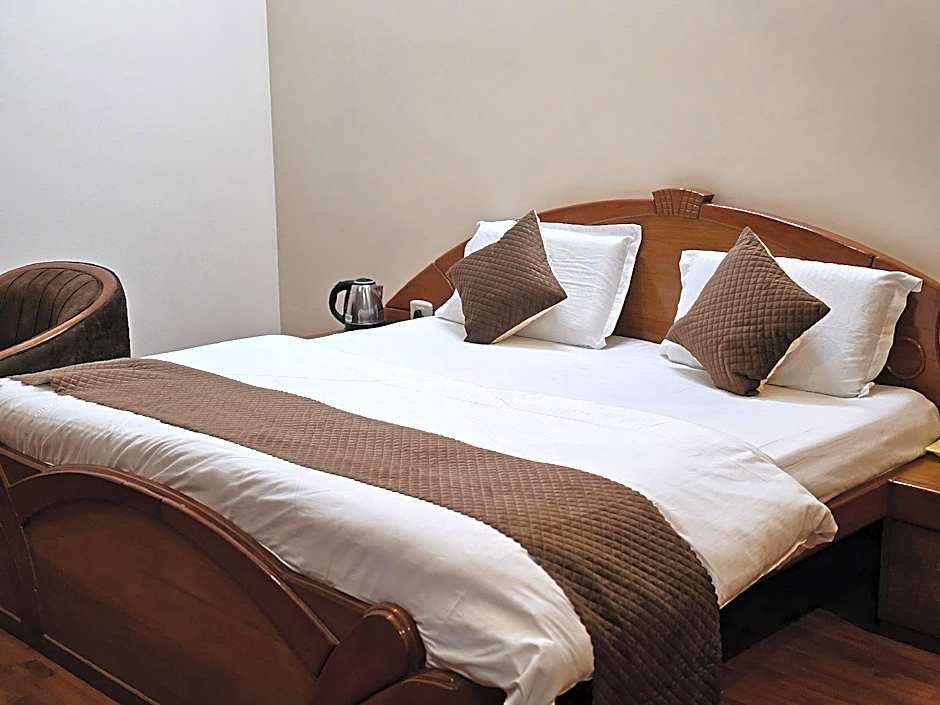 HOTEL CITY HEART
